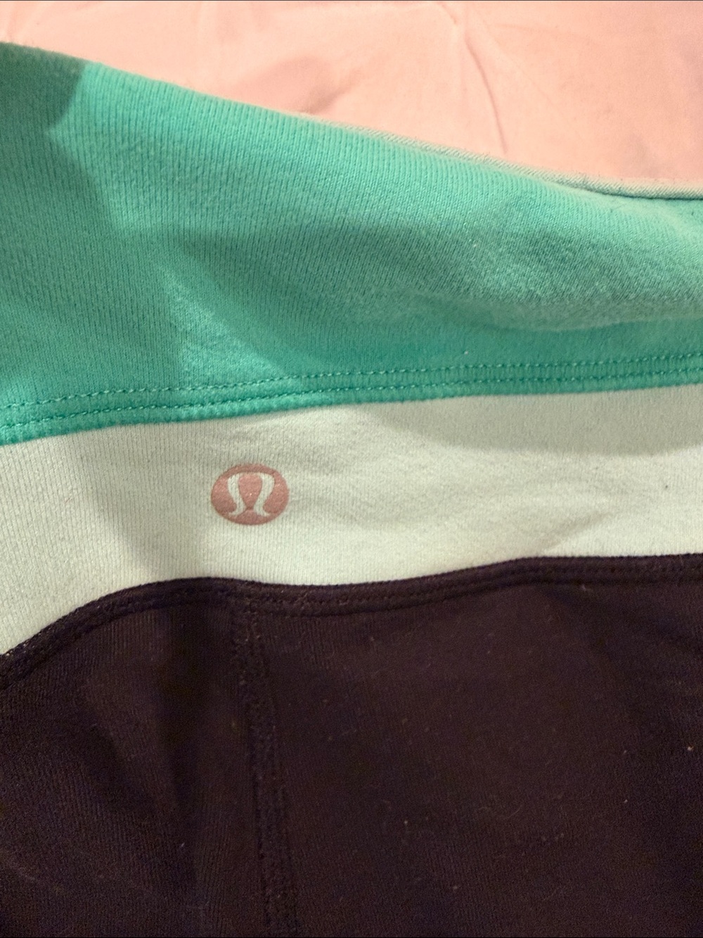 lululemon athletica Black Shorts Size 10 - Picture 4 of 9